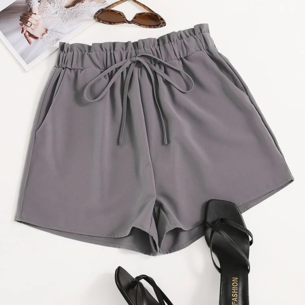 Oversized Paper Bag Waist Shorts